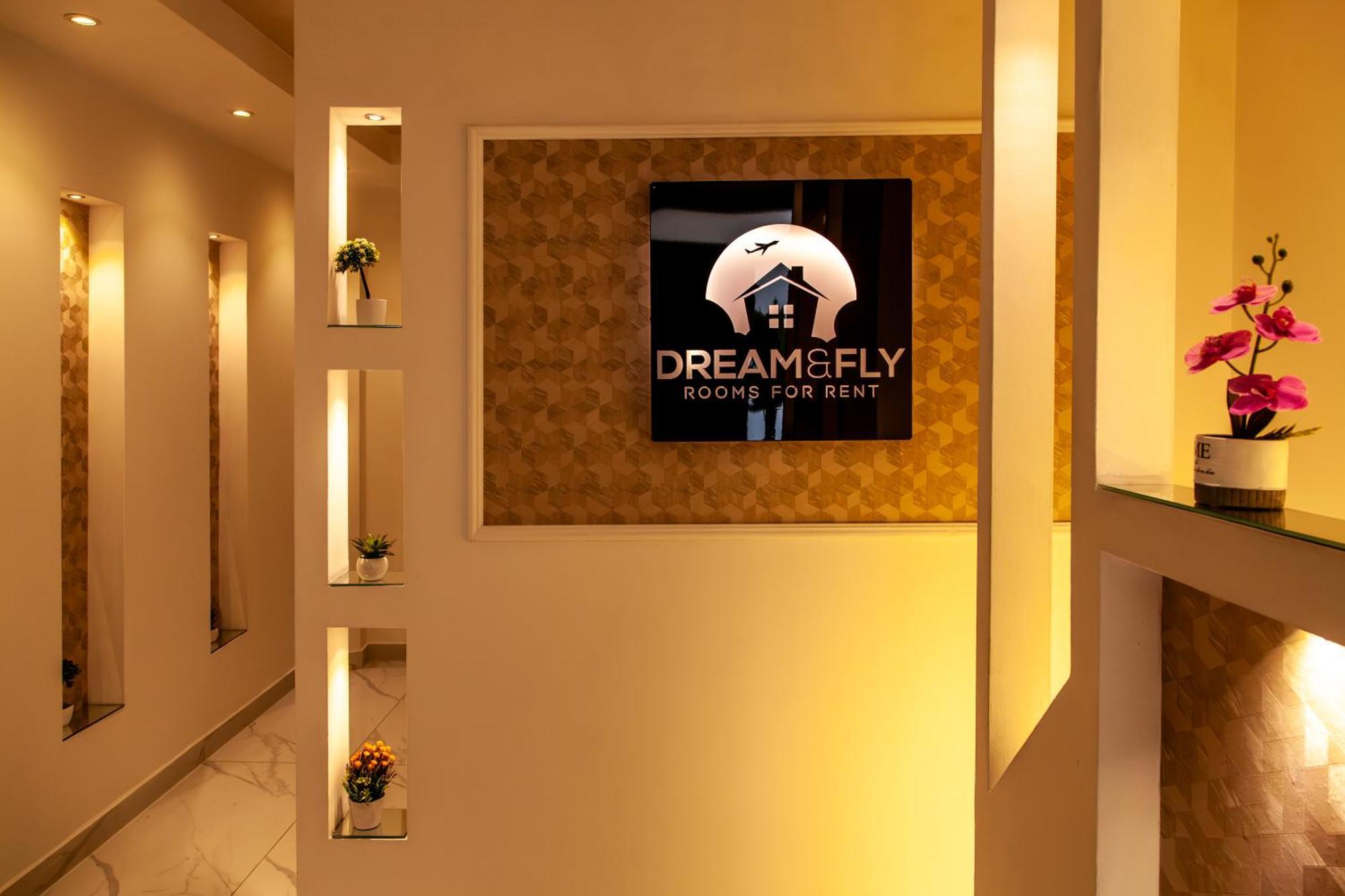 Dream & Fly Hotel Napels Buitenkant foto